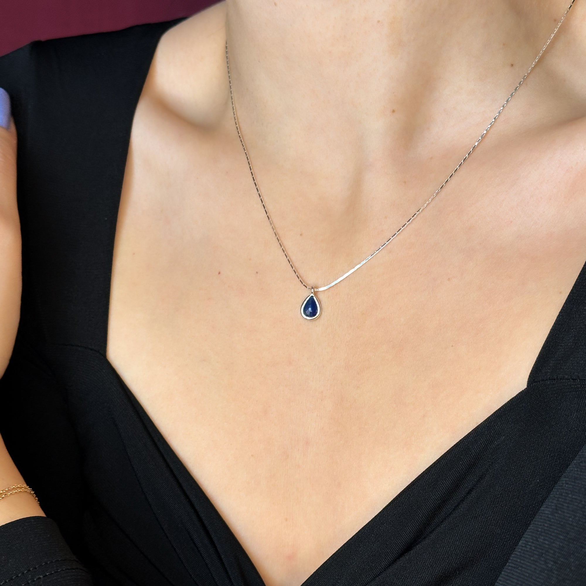 One of A Kind | Safir Kolyesi