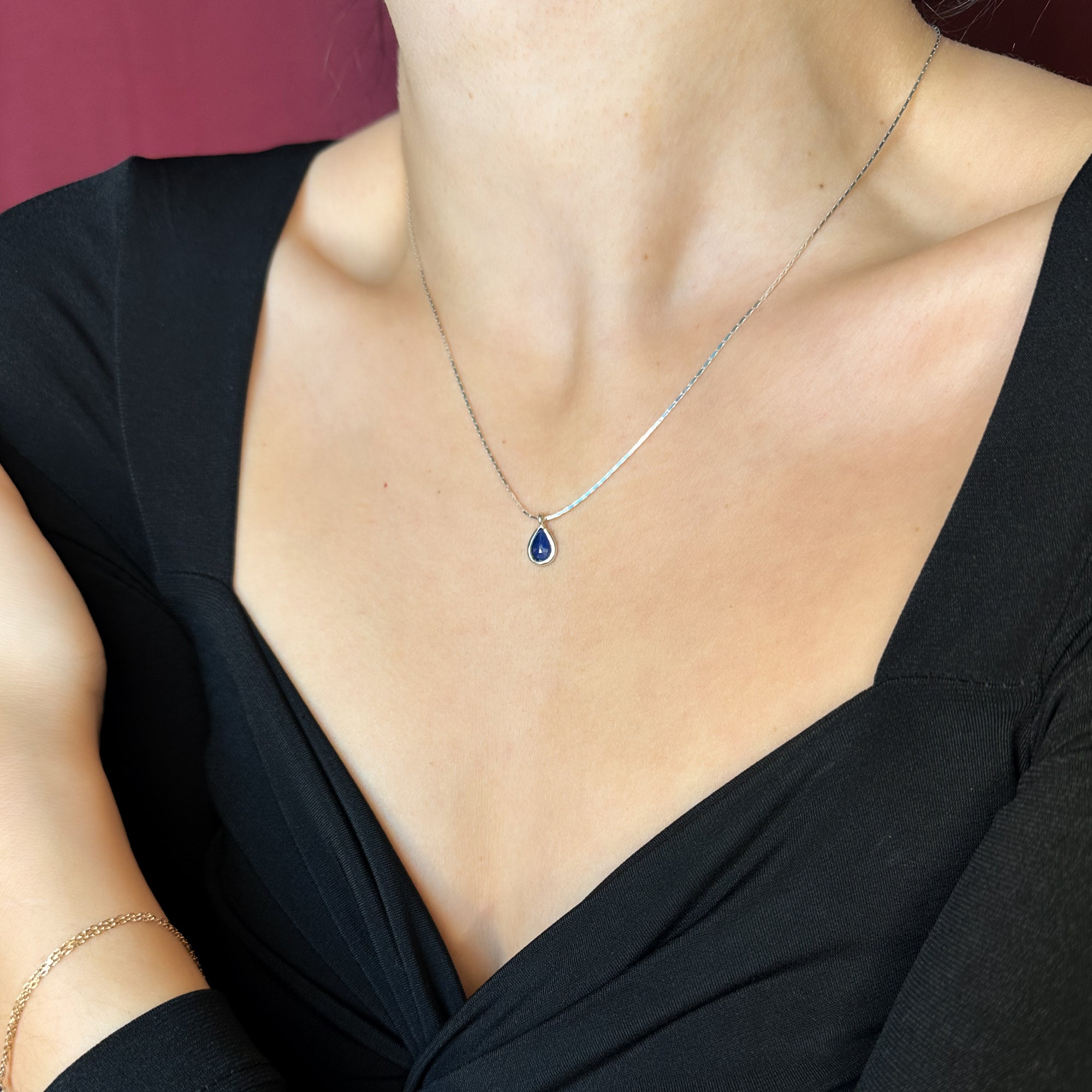 One of A Kind | Safir Kolyesi