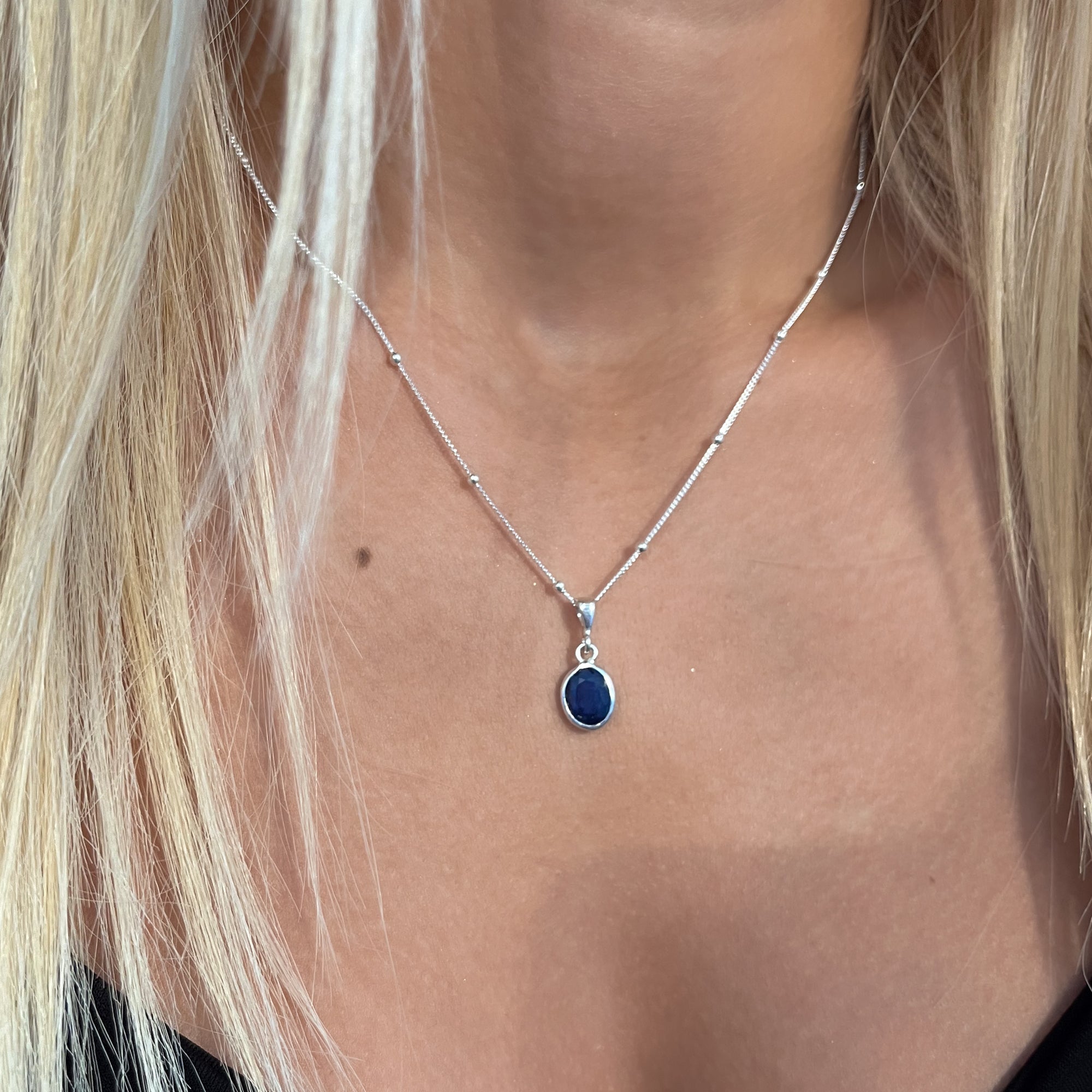 One of A Kind | Safir Kolyesi