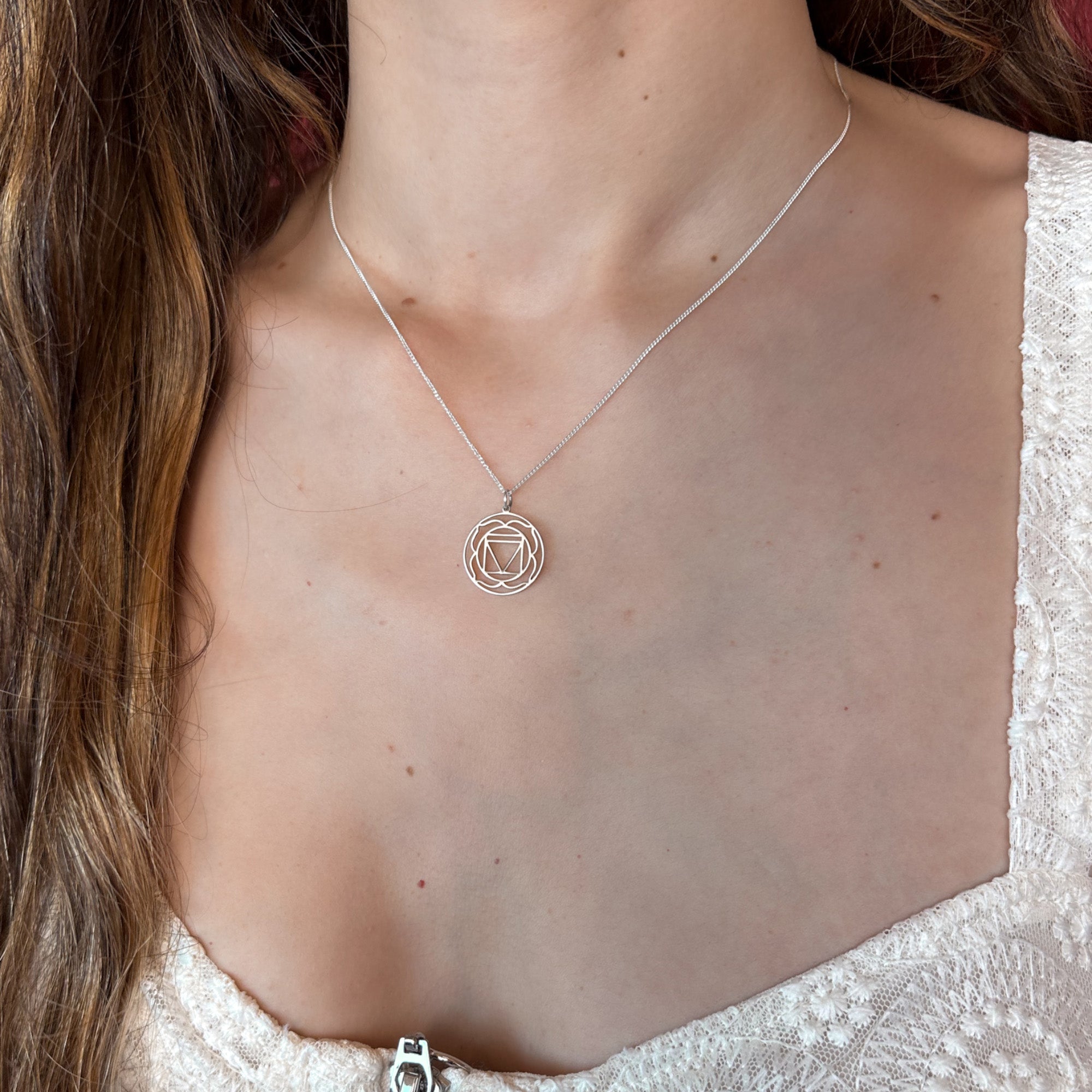 Root Chakra Kolyesi