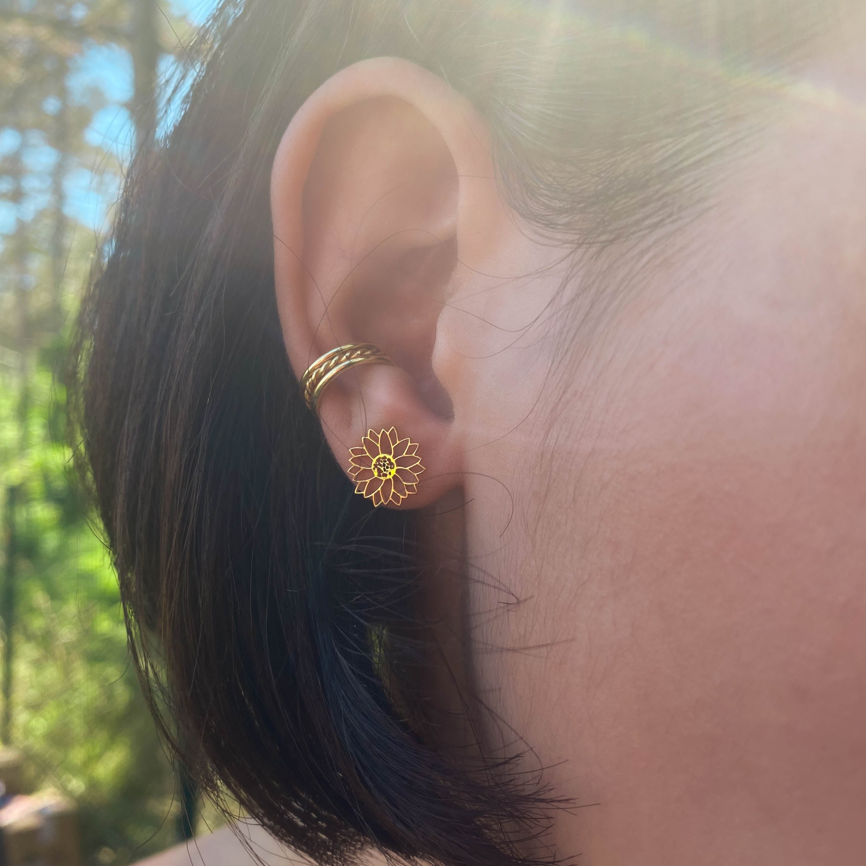 Circles Earcuff